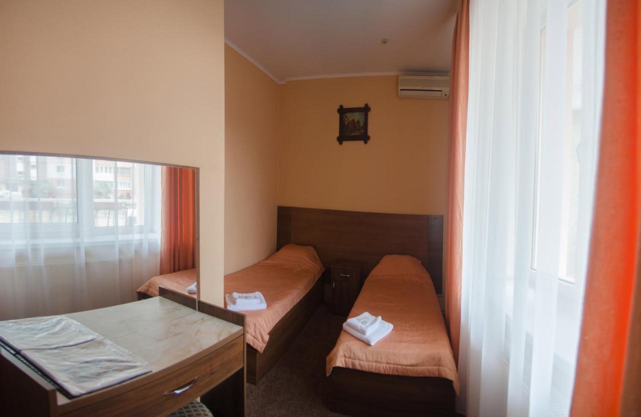 Galant Hotel Boryspil Luaran gambar